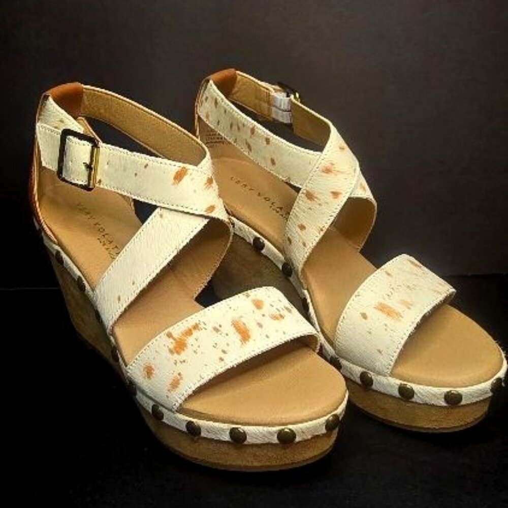 New Very Volatile Zitola Sandle